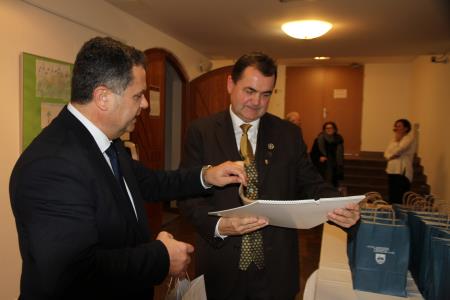 2024-12-06 14-10-11 - 0357